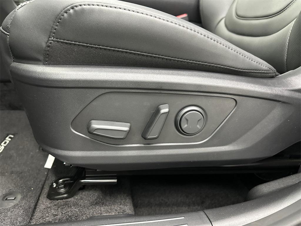 new 2026 Hyundai TUCSON Hybrid car, priced at $36,188