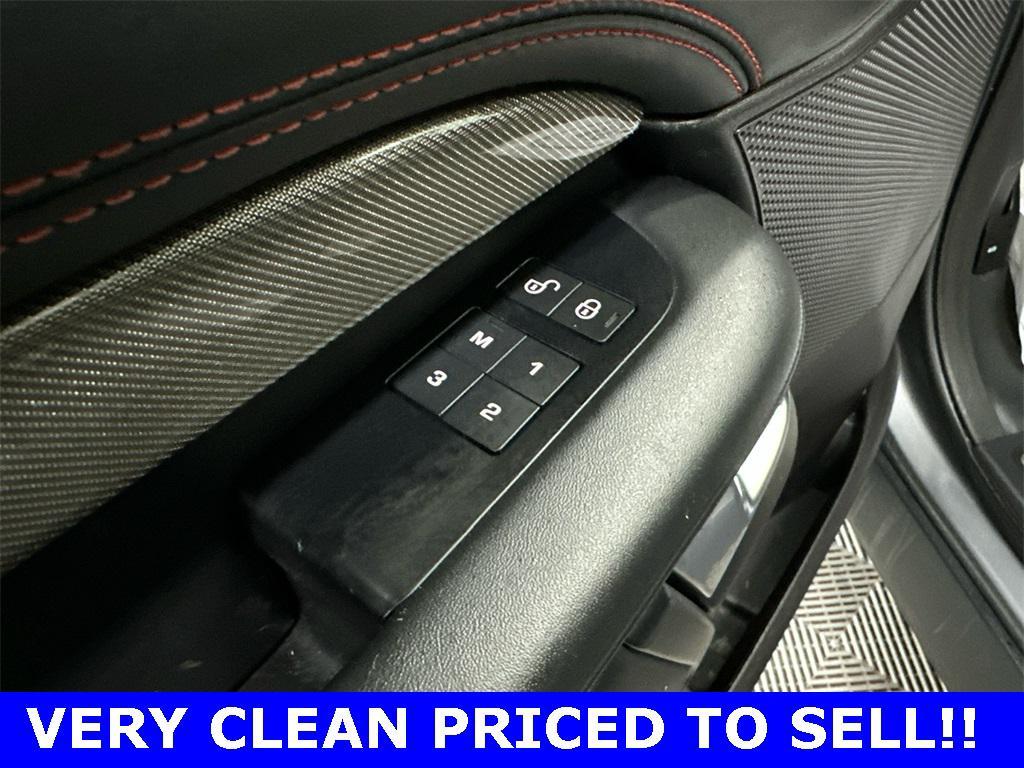 used 2018 Land Rover Discovery car, priced at $15,102