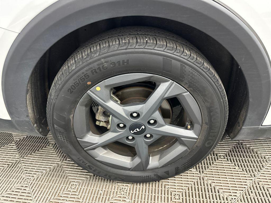 used 2025 Kia K4 car, priced at $20,800