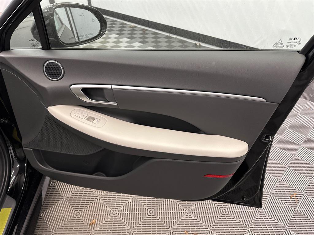 new 2026 Hyundai Sonata car, priced at $28,612