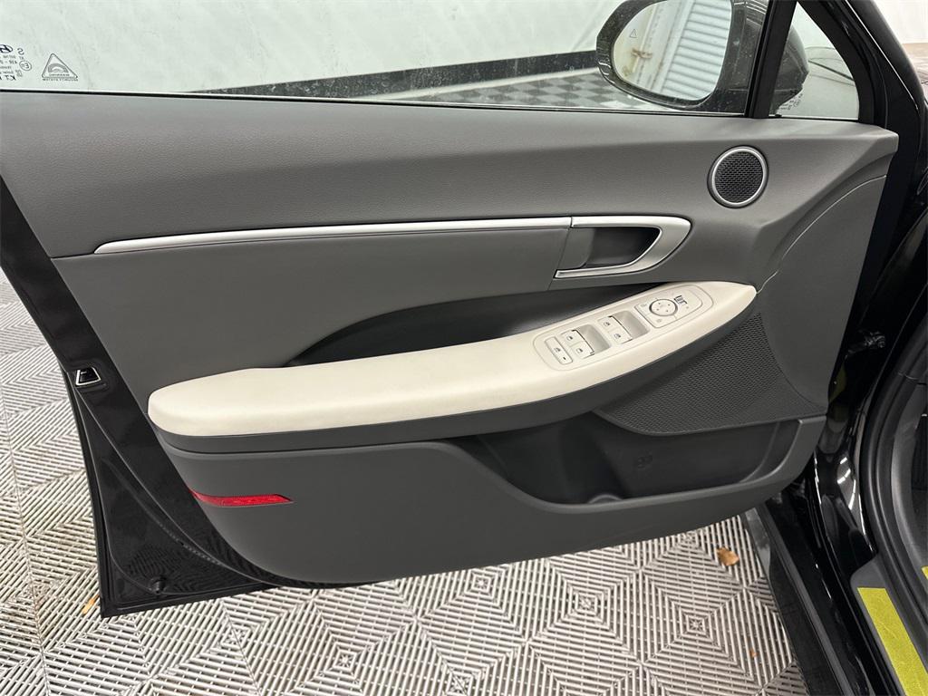 new 2026 Hyundai Sonata car, priced at $28,612