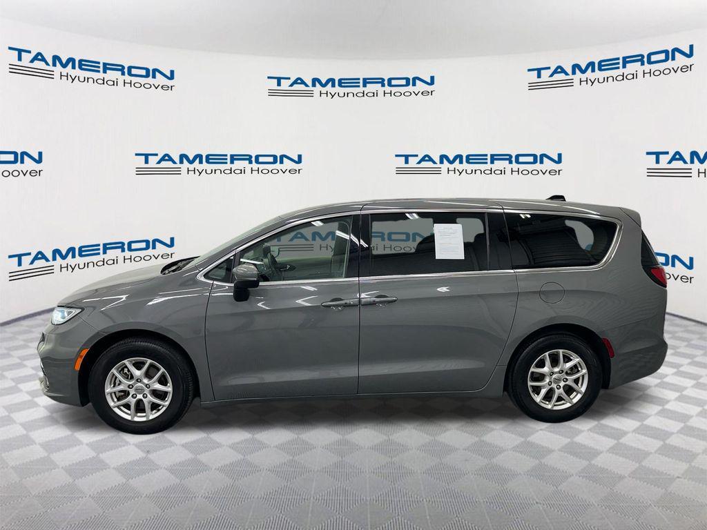 used 2023 Chrysler Pacifica car, priced at $23,859