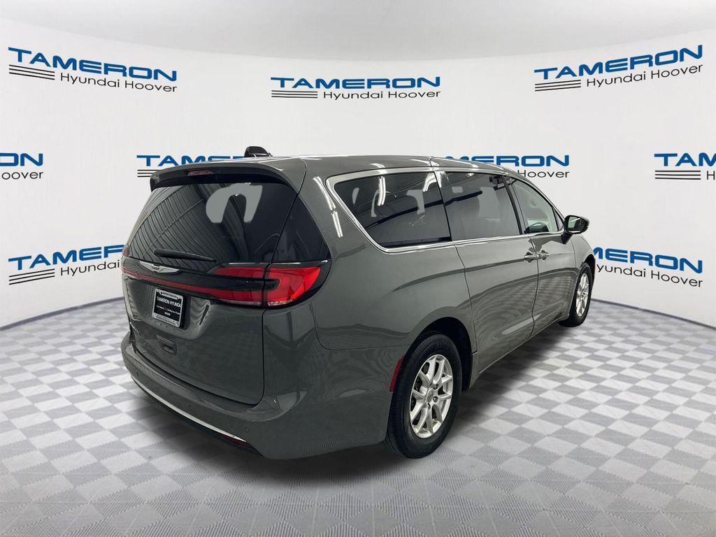 used 2023 Chrysler Pacifica car, priced at $23,859