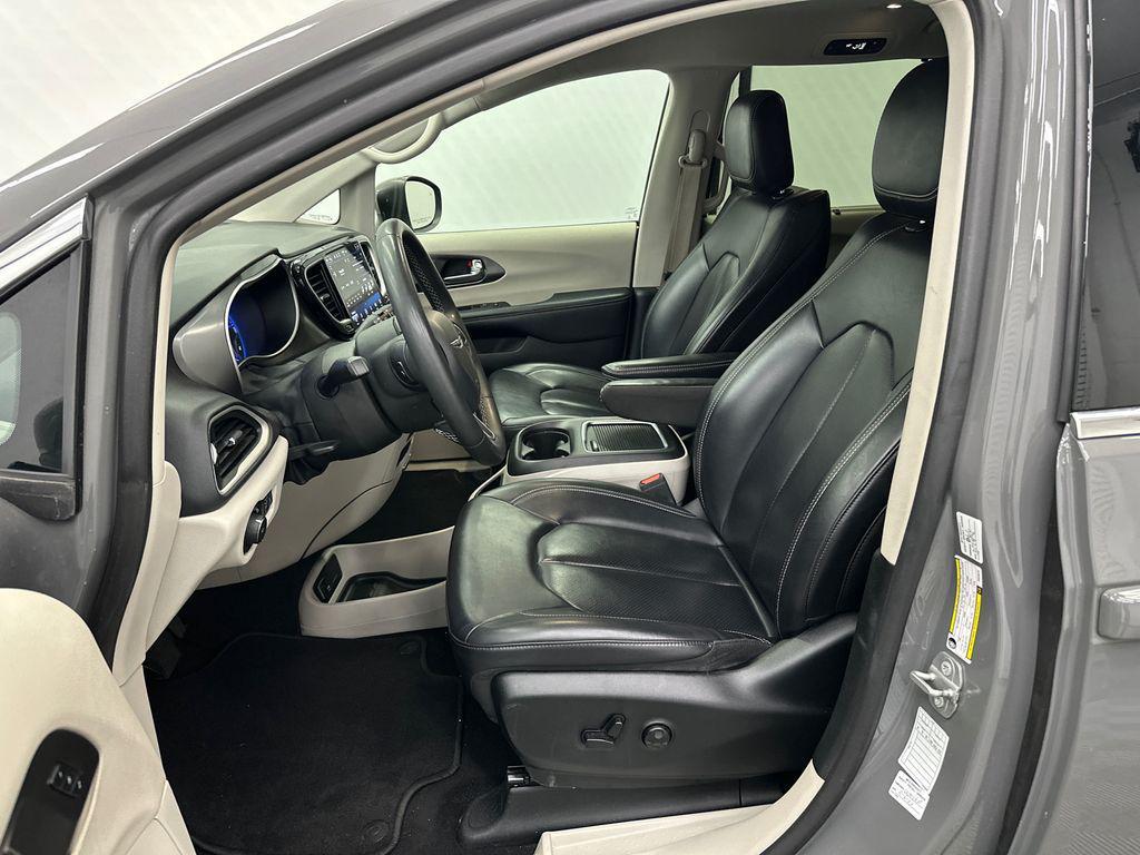 used 2023 Chrysler Pacifica car, priced at $23,859