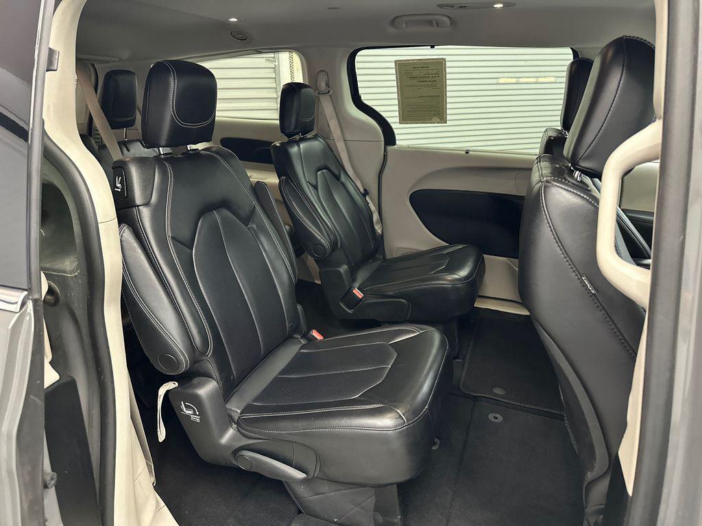 used 2023 Chrysler Pacifica car, priced at $23,859