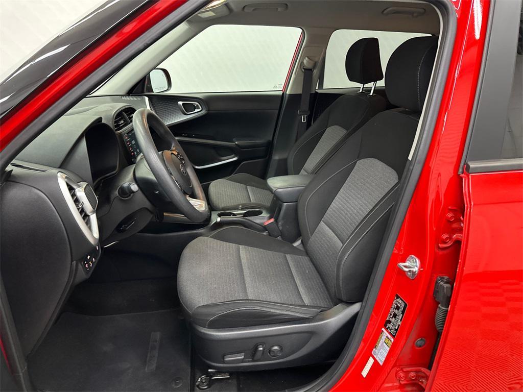 used 2021 Kia Soul car, priced at $10,932