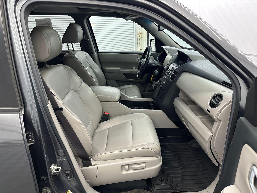 used 2013 Honda Pilot car, priced at $9,313