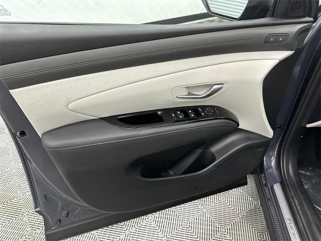 new 2026 Hyundai Tucson car, priced at $38,346