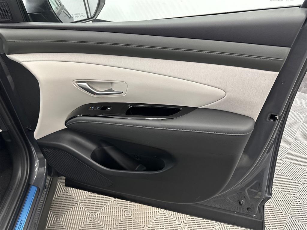 new 2026 Hyundai Tucson car, priced at $38,346