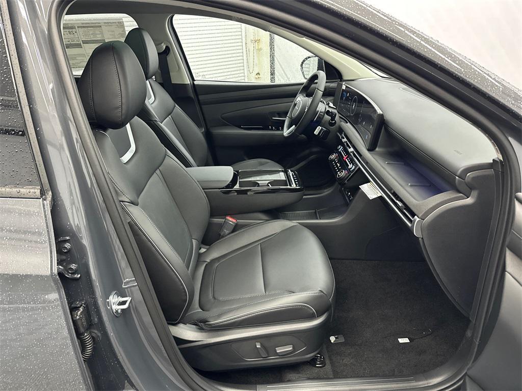 new 2026 Hyundai Tucson car, priced at $38,160