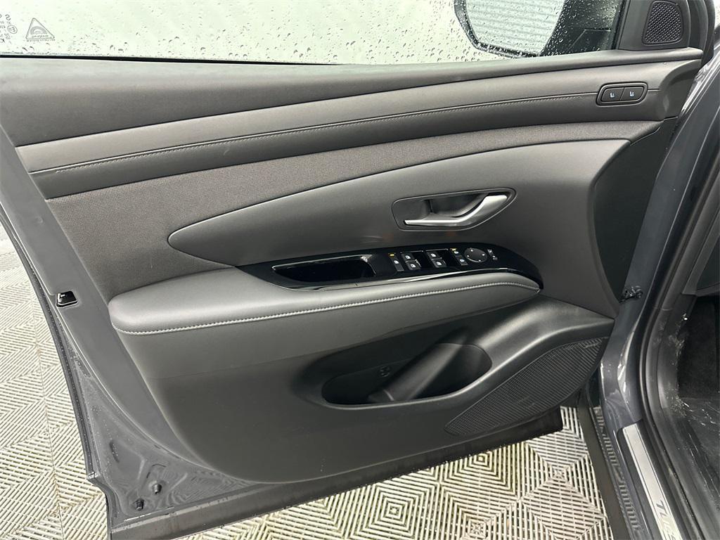 new 2026 Hyundai Tucson car, priced at $38,160