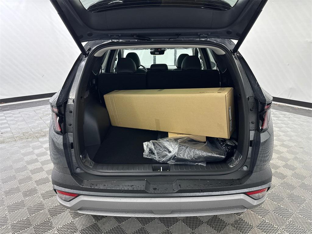 new 2026 Hyundai Tucson car, priced at $38,160