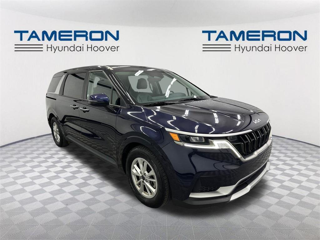 used 2024 Kia Carnival car, priced at $27,991