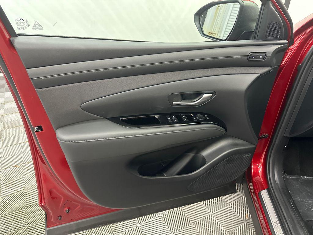 new 2026 Hyundai Tucson car, priced at $40,326