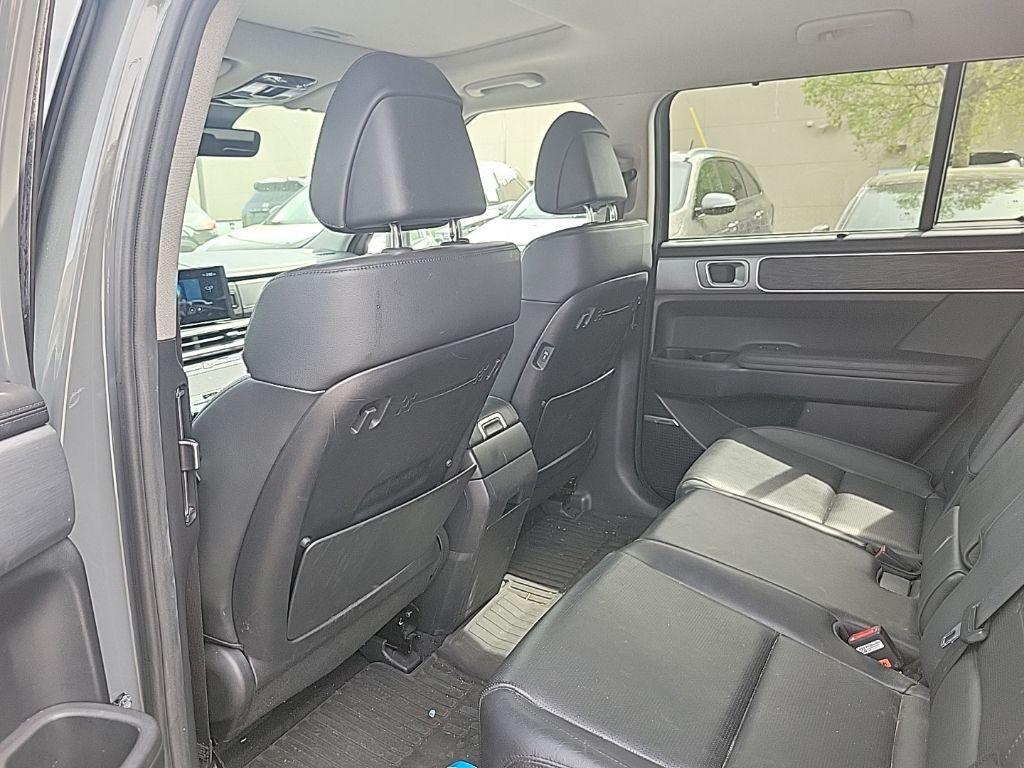 used 2024 Hyundai Santa Fe car, priced at $34,991