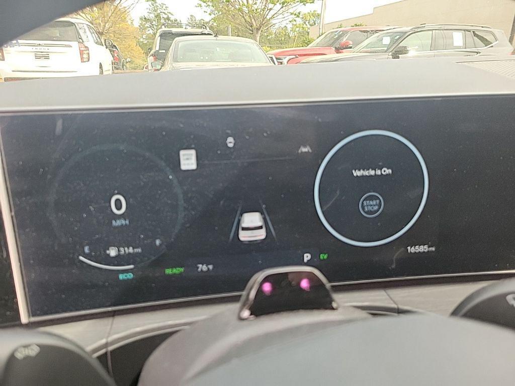 used 2024 Hyundai Santa Fe car, priced at $34,991