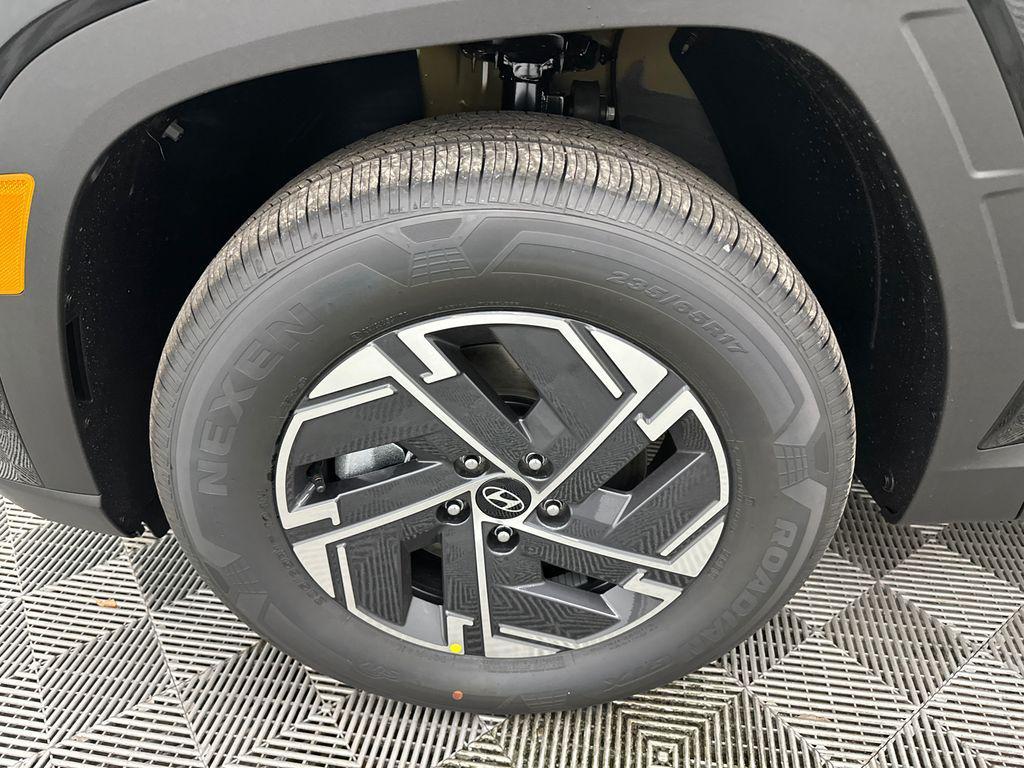 new 2026 Hyundai TUCSON Hybrid car, priced at $31,830