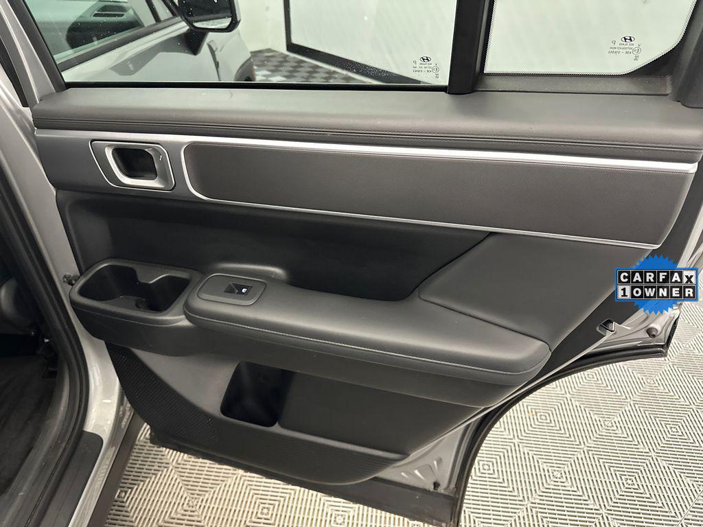 used 2024 Hyundai Santa Fe car, priced at $27,900