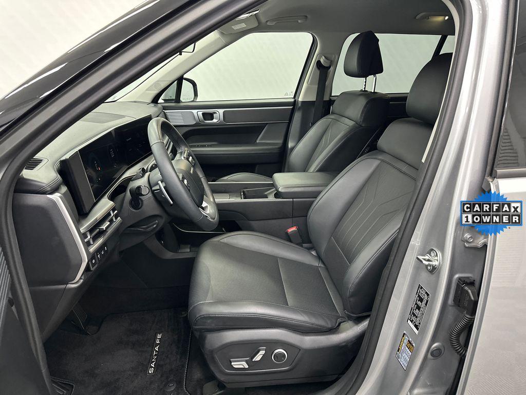 used 2024 Hyundai Santa Fe car, priced at $27,900