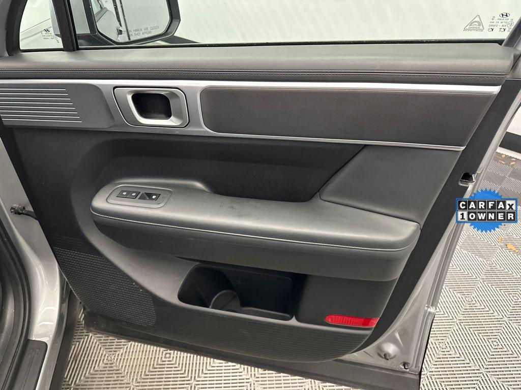 used 2024 Hyundai Santa Fe car, priced at $27,900