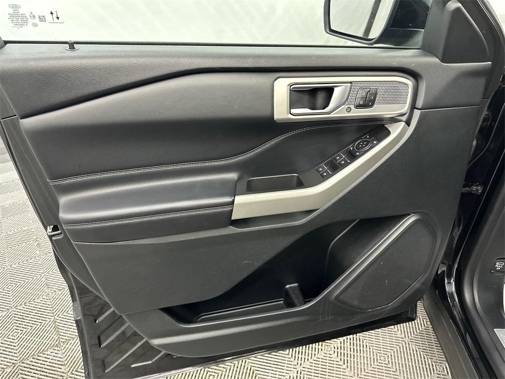 used 2023 Ford Explorer car, priced at $27,774