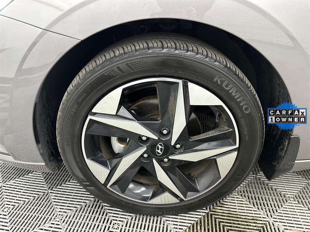 used 2023 Hyundai Elantra car, priced at $17,994