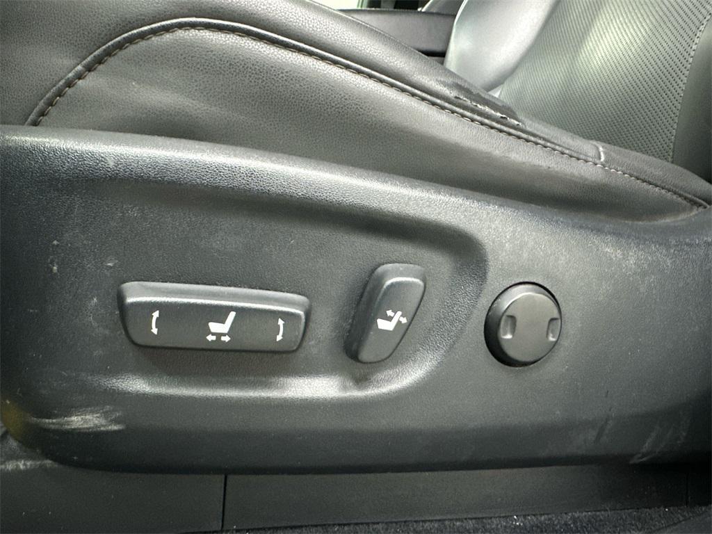 used 2020 Lexus GX 460 car, priced at $32,900