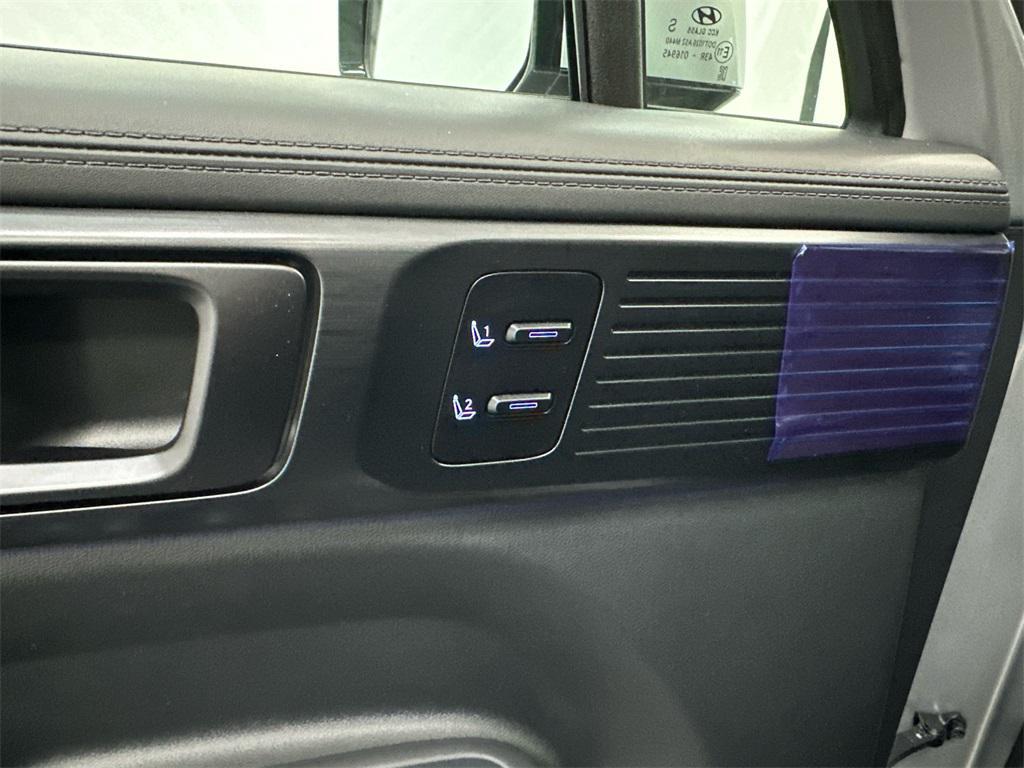 new 2026 Hyundai SANTA FE HEV car, priced at $45,603