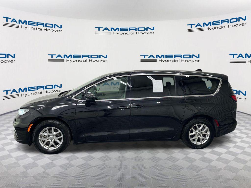 used 2023 Chrysler Pacifica car, priced at $22,546