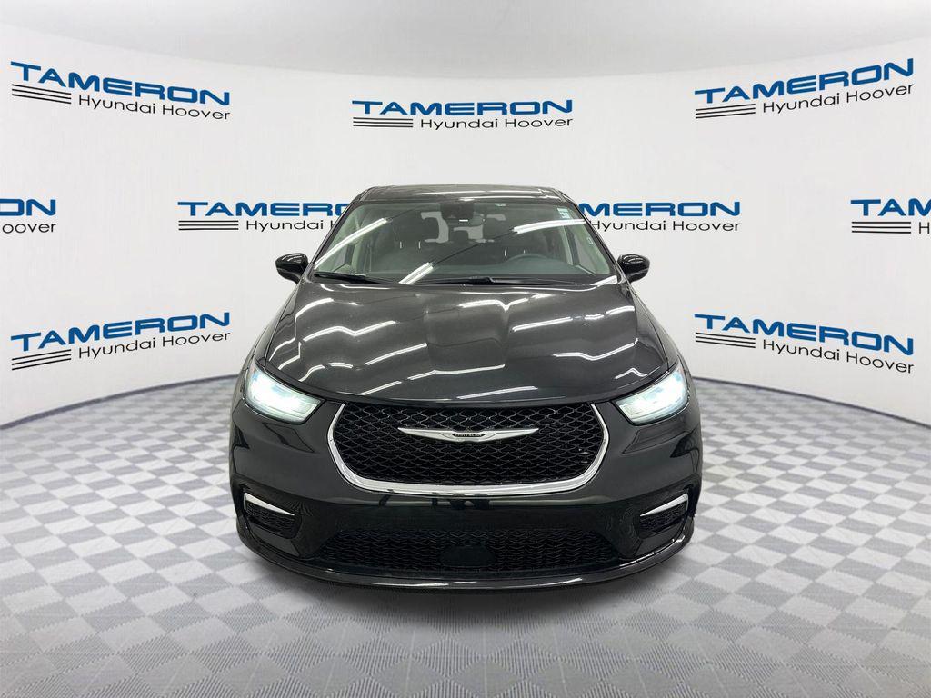 used 2023 Chrysler Pacifica car, priced at $22,546
