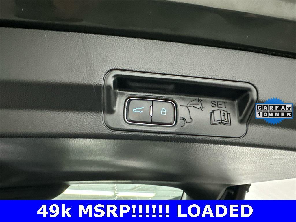 used 2022 Ford Explorer car, priced at $27,057