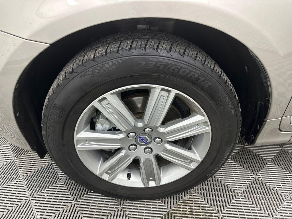 used 2016 Volvo XC60 car, priced at $13,990