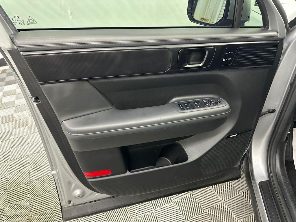 used 2025 Hyundai Santa Fe car, priced at $34,346