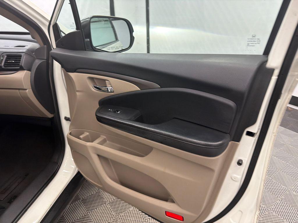 used 2019 Honda Pilot car, priced at $15,741