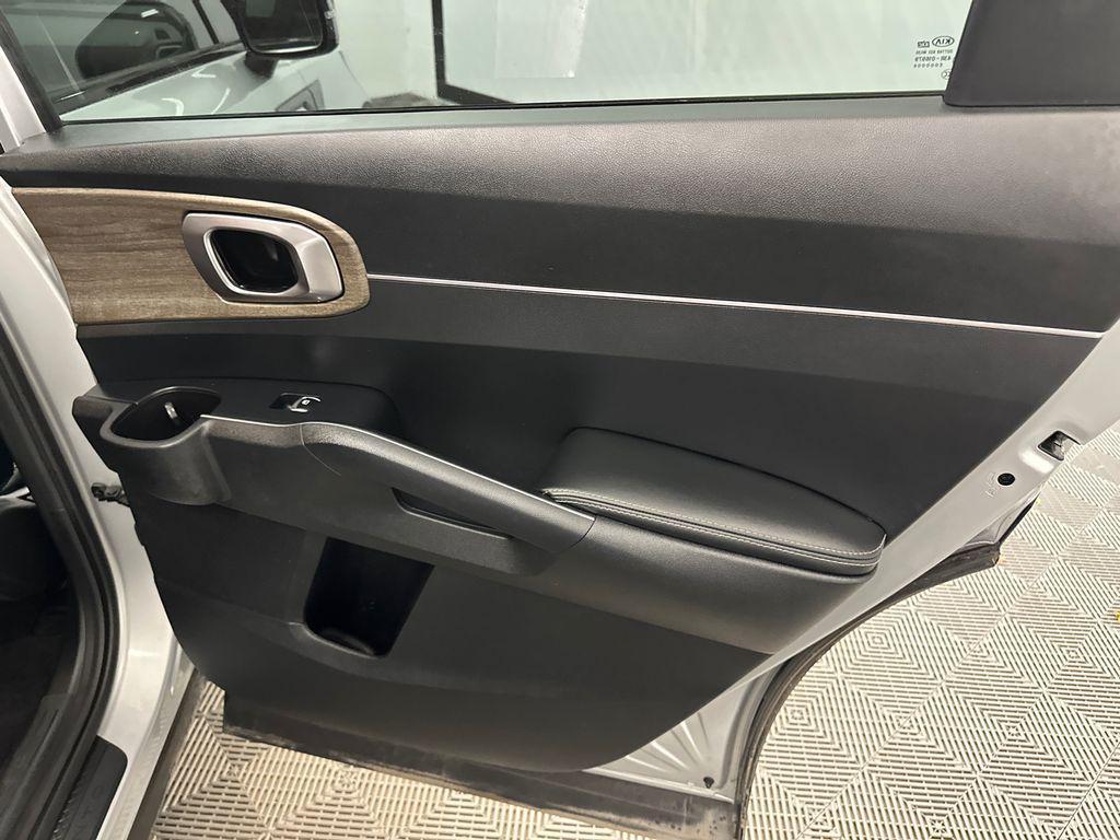 used 2021 Kia Sorento car, priced at $20,851