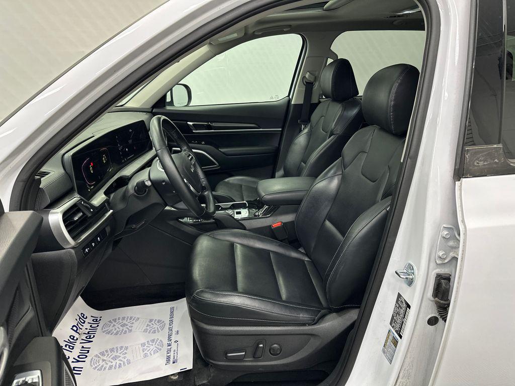 used 2023 Kia Telluride car, priced at $31,977