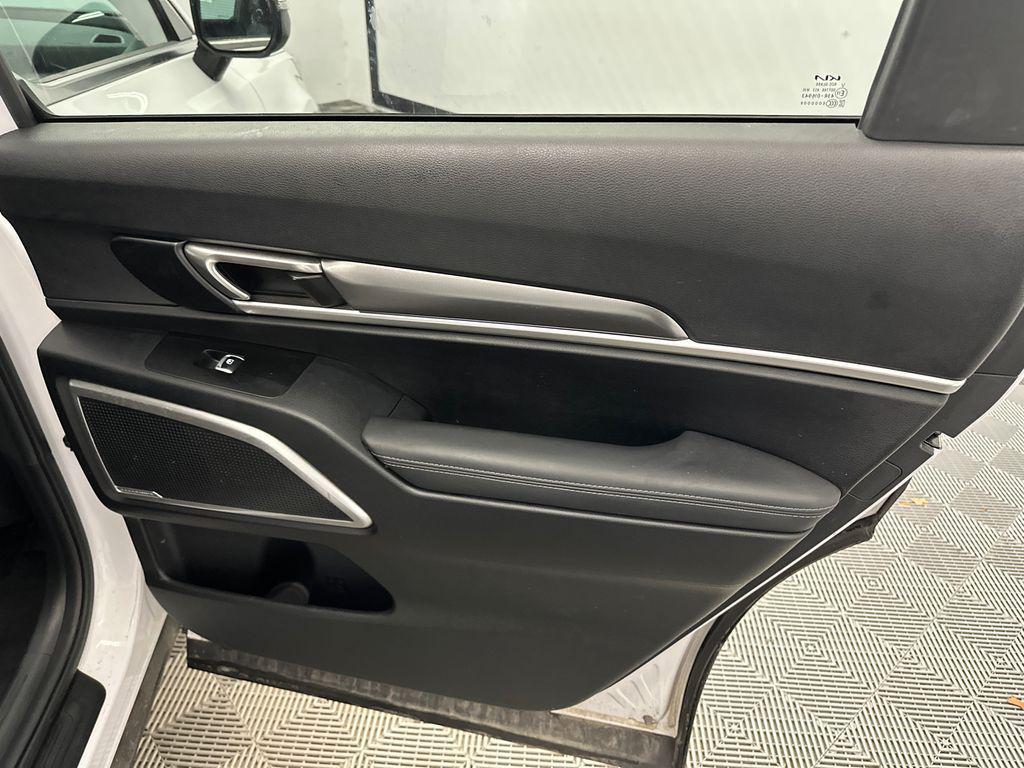 used 2023 Kia Telluride car, priced at $31,977