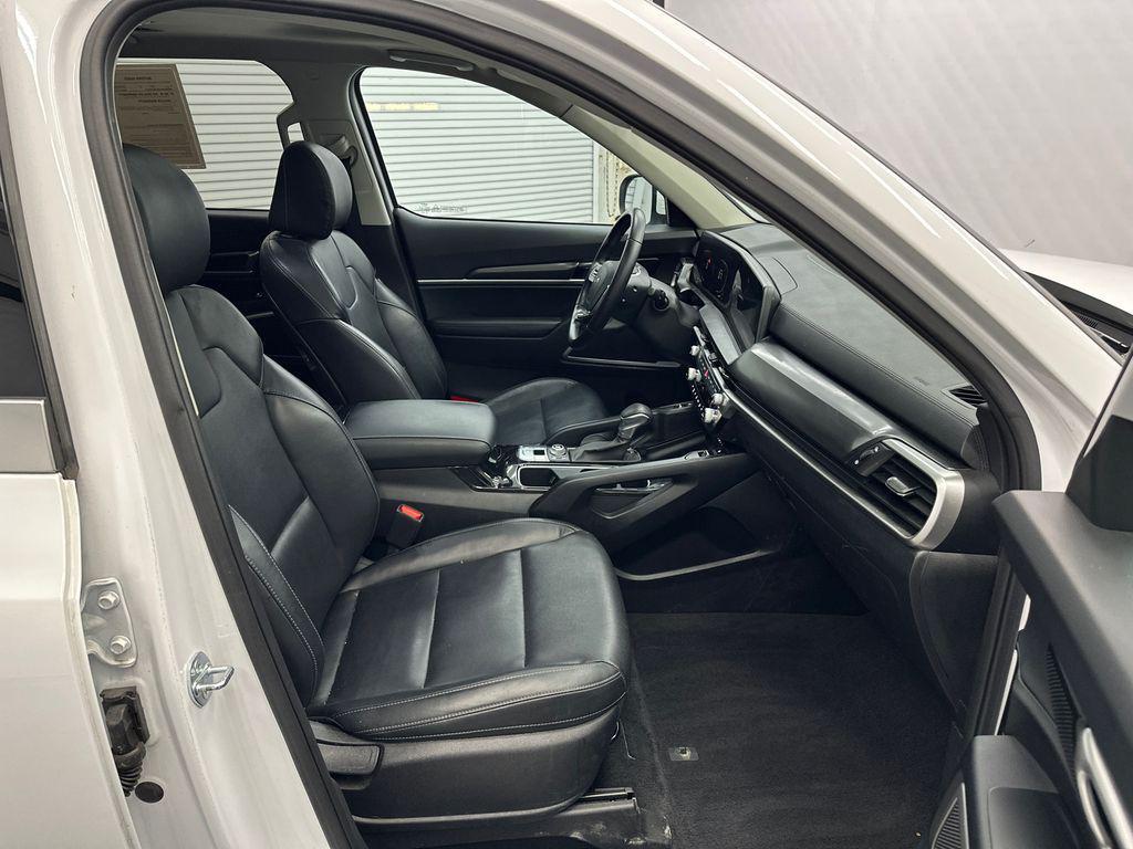 used 2023 Kia Telluride car, priced at $31,977