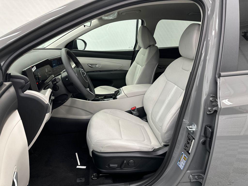 new 2026 Hyundai Tucson car, priced at $29,363