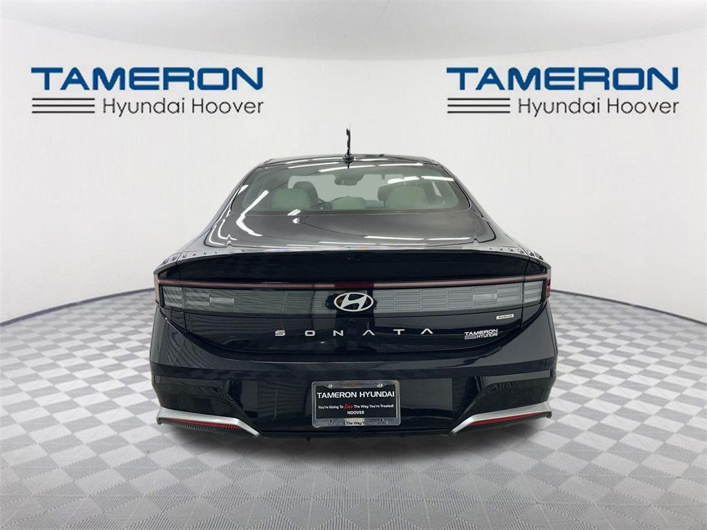 used 2025 Hyundai Sonata Hybrid car, priced at $25,385