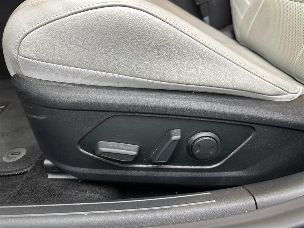 used 2021 Hyundai Elantra car, priced at $15,459