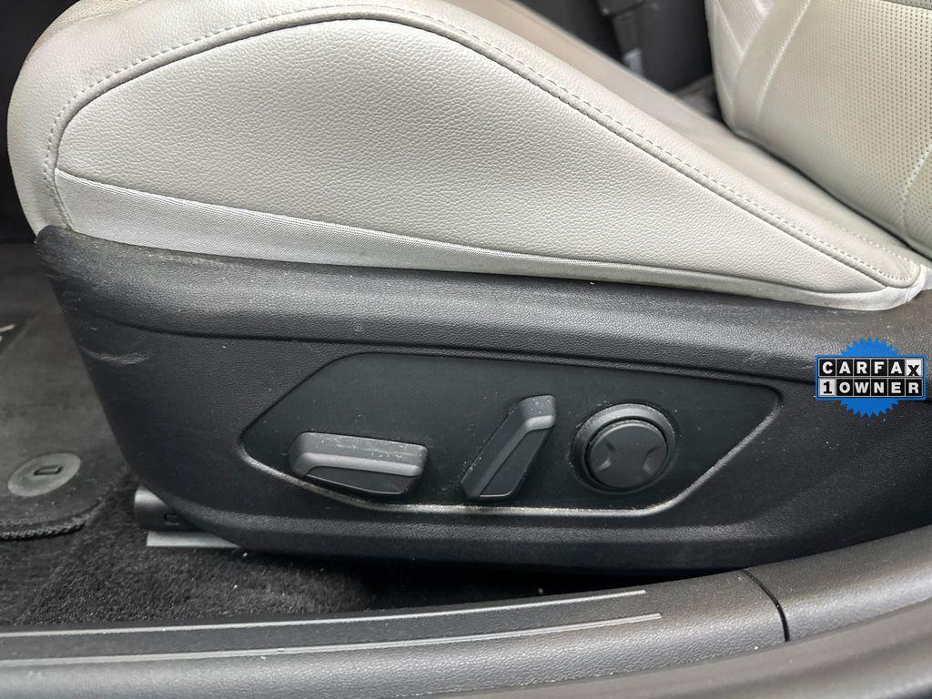 used 2021 Hyundai Elantra car, priced at $15,459