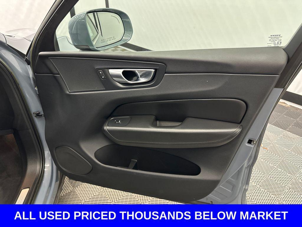 used 2023 Volvo XC60 car, priced at $23,421