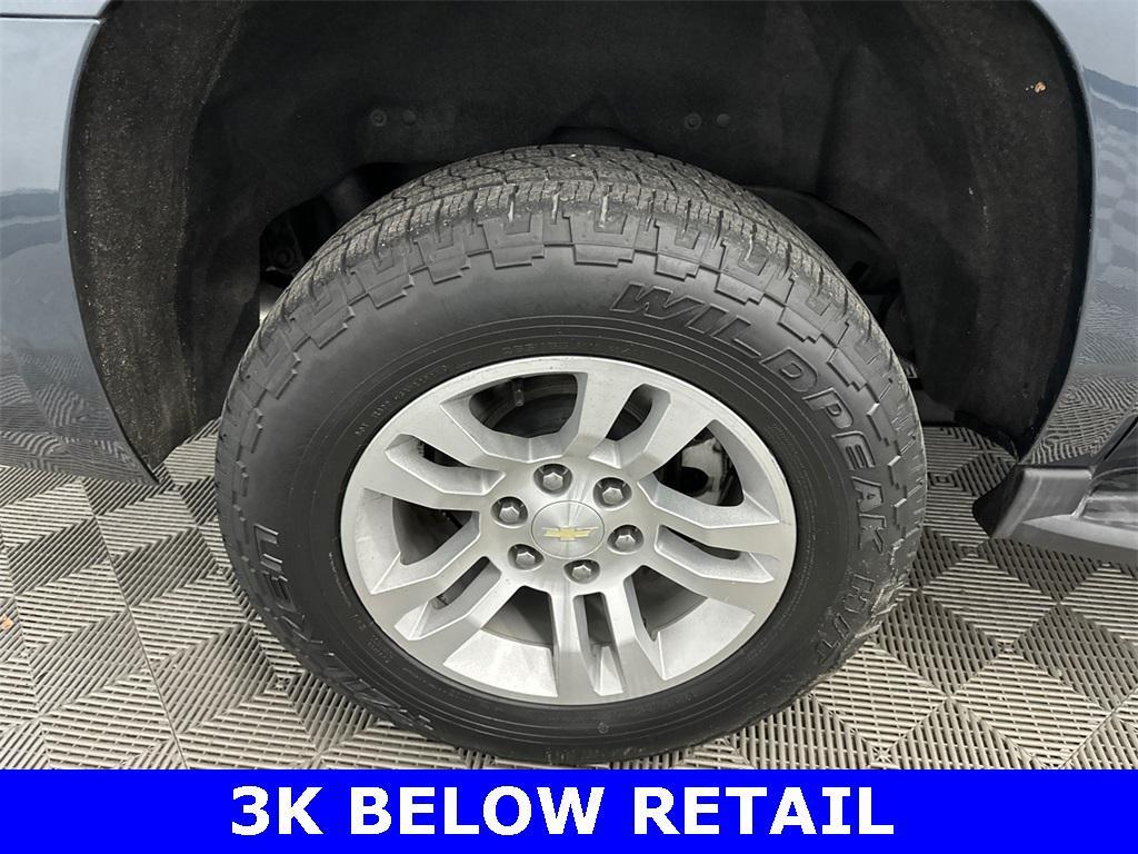 used 2020 Chevrolet Suburban car, priced at $27,300