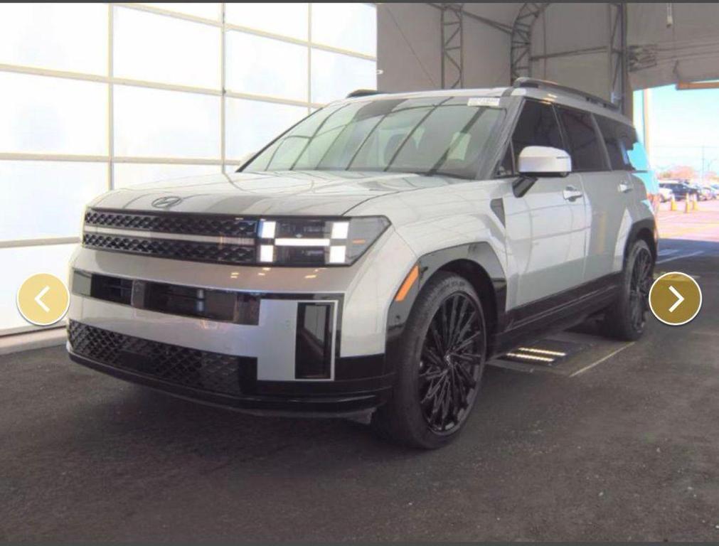 used 2025 Hyundai Santa Fe car, priced at $38,591