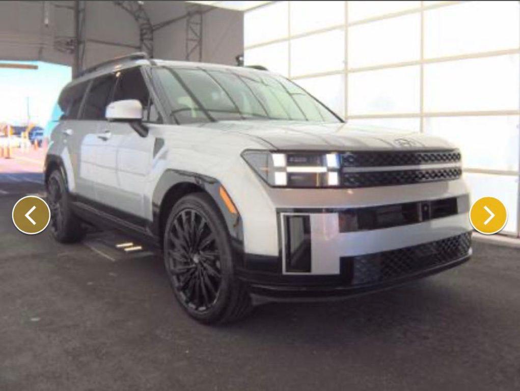 used 2025 Hyundai Santa Fe car, priced at $38,591