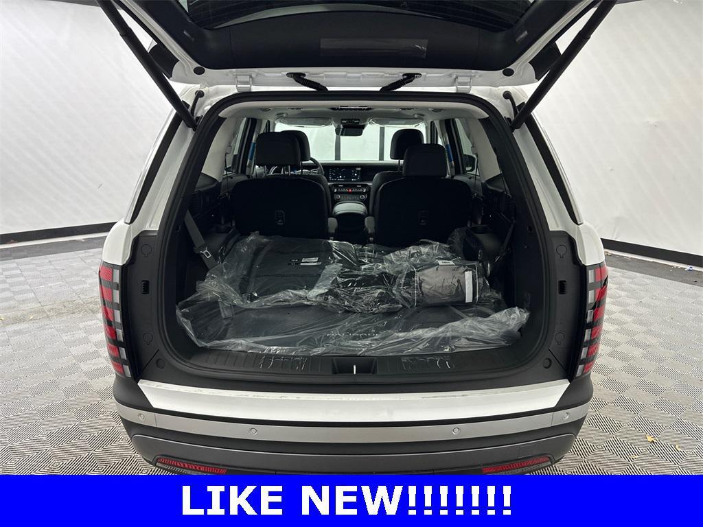used 2026 Hyundai Palisade car, priced at $46,774