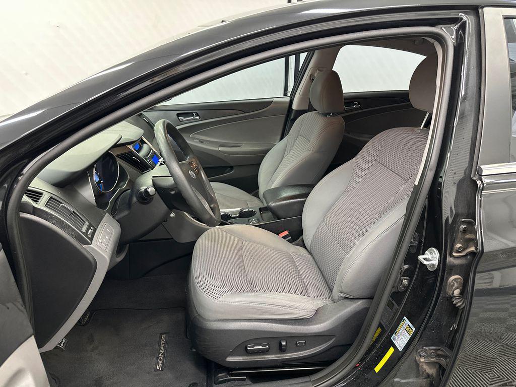 used 2013 Hyundai Sonata car