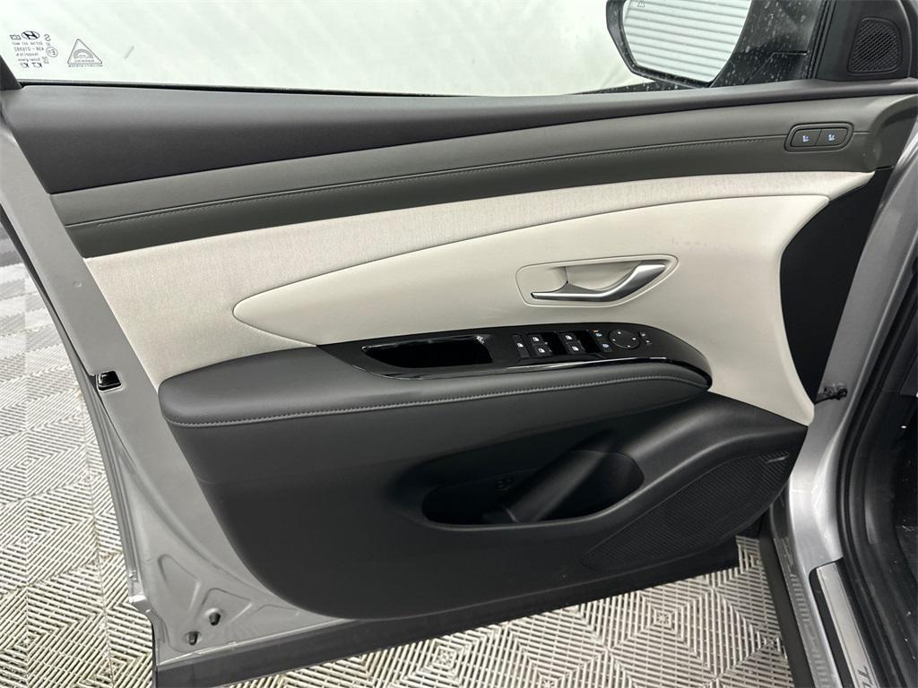 new 2026 Hyundai Tucson car, priced at $38,160