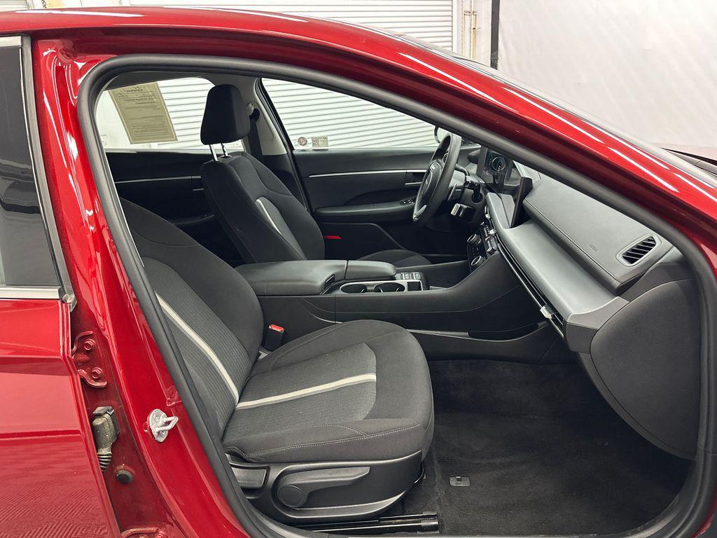 used 2025 Hyundai Sonata car, priced at $22,947